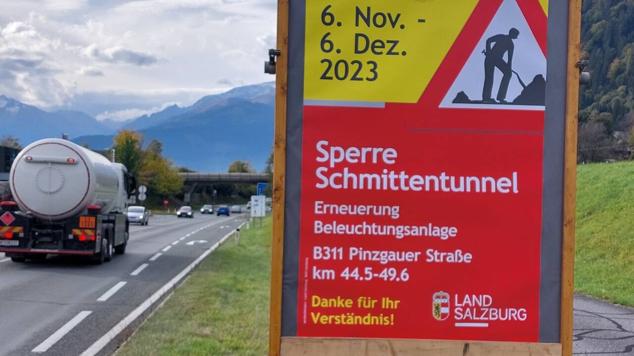 Während der Tunnelsperre kommt es an den Zeller Stadteinfahrten oft zu Staus. Während der Tunnelsperre kommt es an den Zeller Stadteinfahrten oft zu Staus.