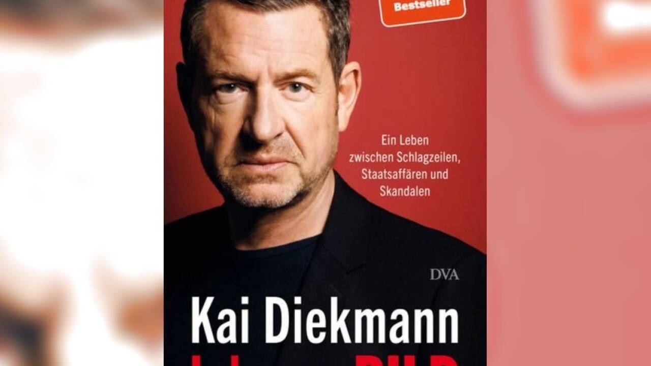 Diekmanns Autobiografie „Ich war Bild“ ist vor Kurzem bei der Deutschen Verlags-Anstalt (DVA) erschienen. 