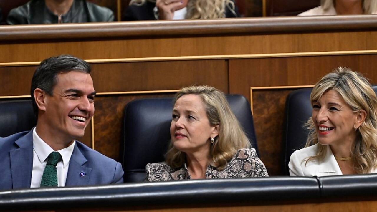 Sánchez und Díaz (ganz rechts) sind sich einig geworden 