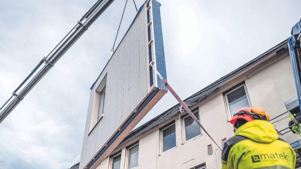 Vorgefertigte Elemente sparen Zeit.  