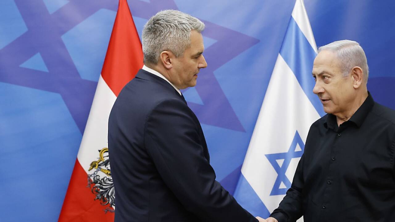 Nehammer bei seinem Treffen mit Israels Premier Netanyahu 