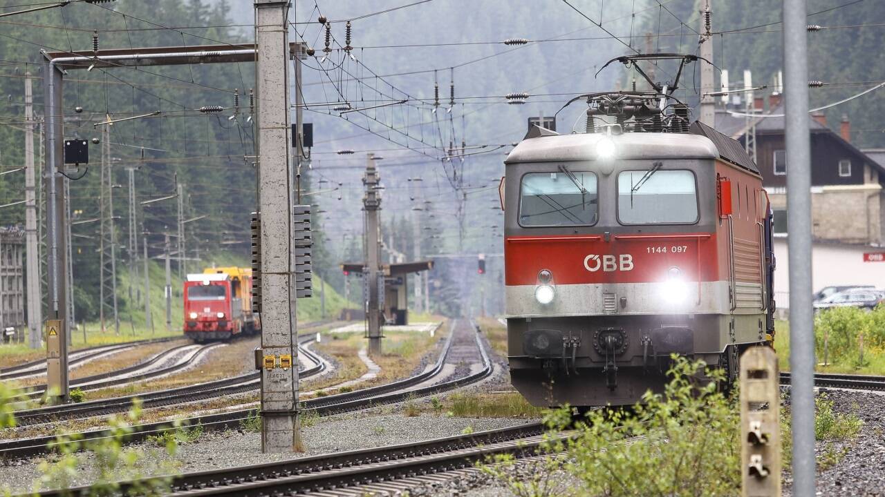 Die ÖBB modernisieren Strecke, Tunnel und Bahnhöfe im Gasteinertal. 