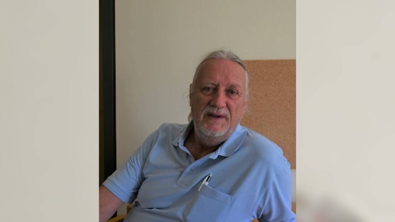 Der Pflegeberuf ist für Gerhard Zehentner auch nach drei Jahrzehnten noch spannend.  