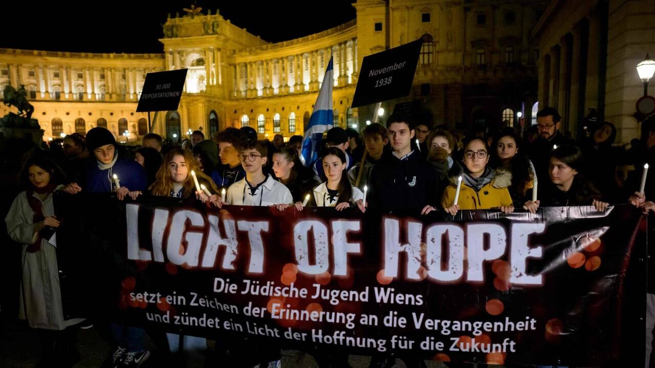 Gedenkmarsch „Light of Hope“ in Wien anlässlich der Novemberpogrome von 1938.  