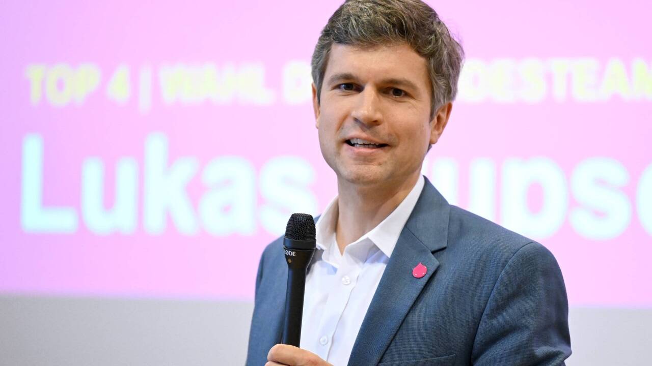 Unternehmer Lukas Rupsch (39) ist am Samstag der einzige Kandidat für Listenplatz 1 bei den Neos in der Stadt Salzburg. Spannender wird es bei Platz zwei.  