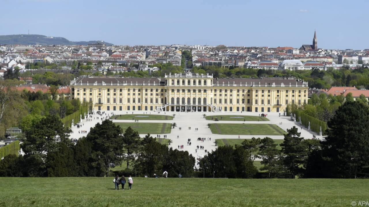 Das Schloss Schšnbrunn z&auml;hlt zu den beliebtesten Attraktionen.  