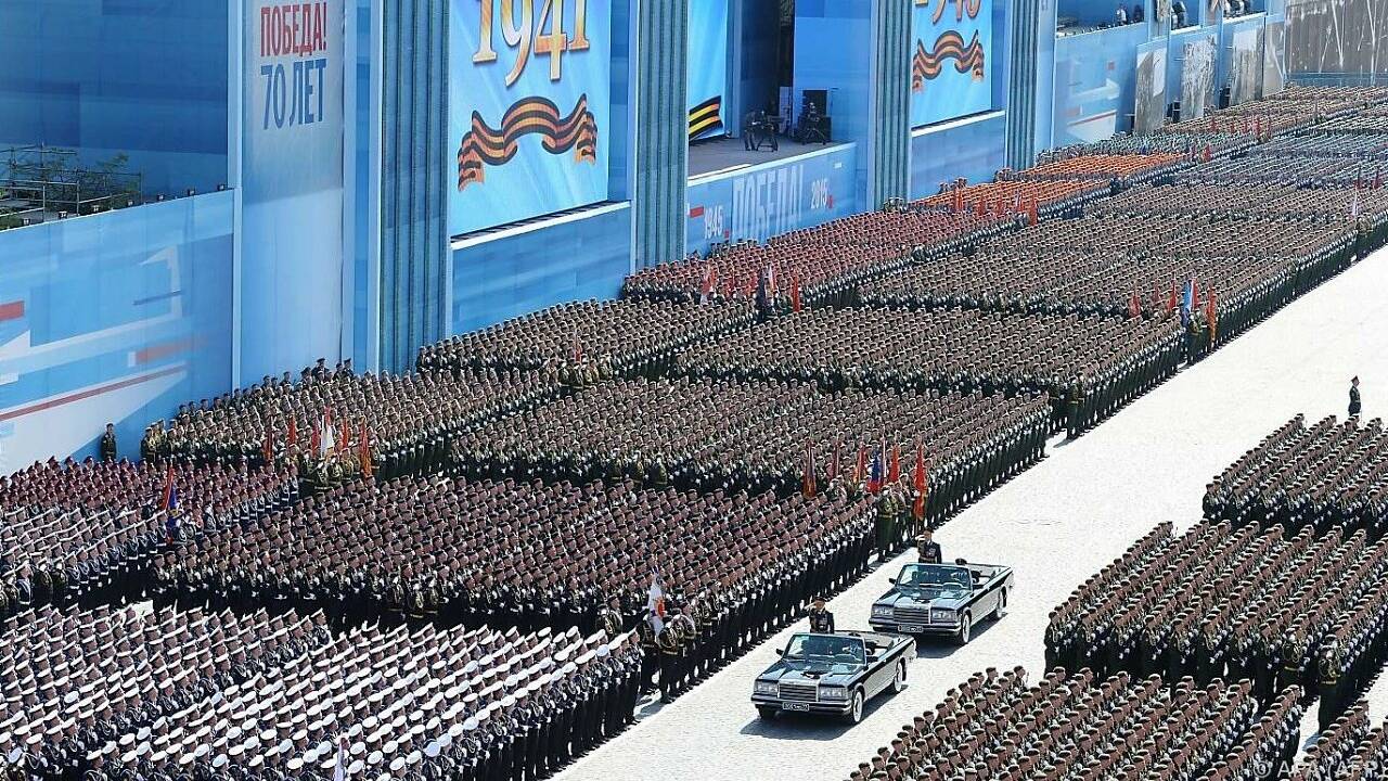 Russland feierte mit Parade Sieg über Nazi-Deutschland