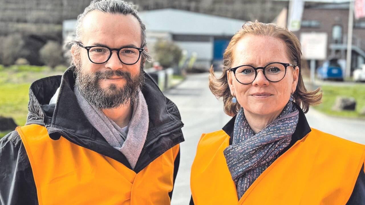 Michael Außerdorfer, Young-VOEB-Vorstand, und Gabriele Jüly, VOEB-Präsidentin. 