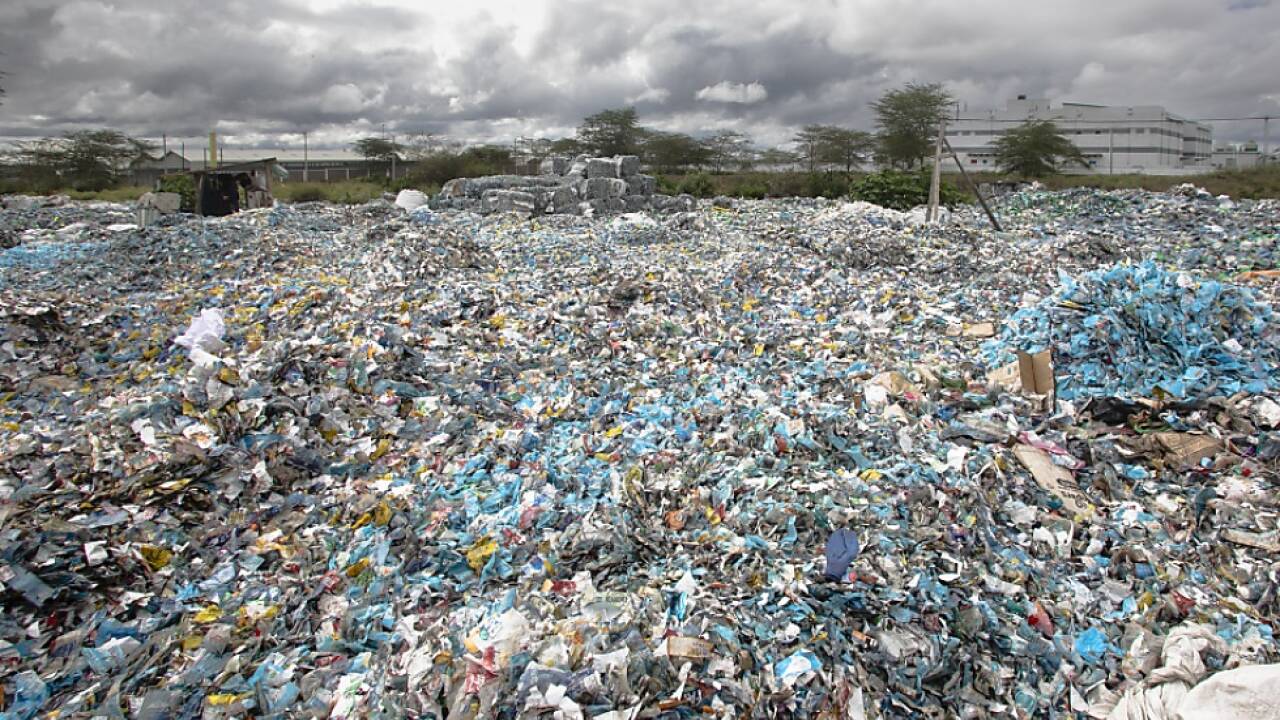 Die Staatengemeinschaft sucht einen Weg zur Bekämpfung von Plastikmüll 
