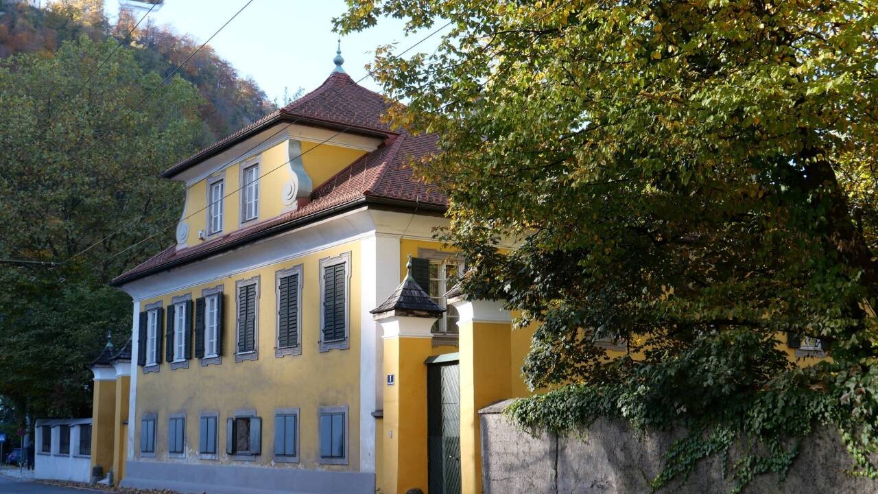 Der Rauchenbichlerhof in Salzburg-Schallmoos.  