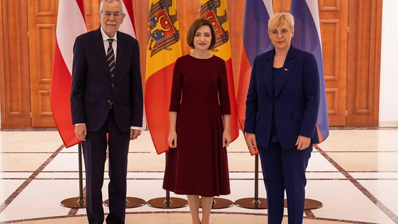 Präsidentin Sandu (M.) empfing Van der Bellen und Pirc Musar 