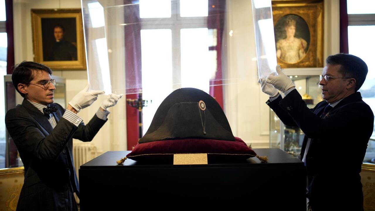 Chapeau! Für diesen Filzhut wurde laut Auktionshaus Osenat ein Rekordpreis gezahlt.  