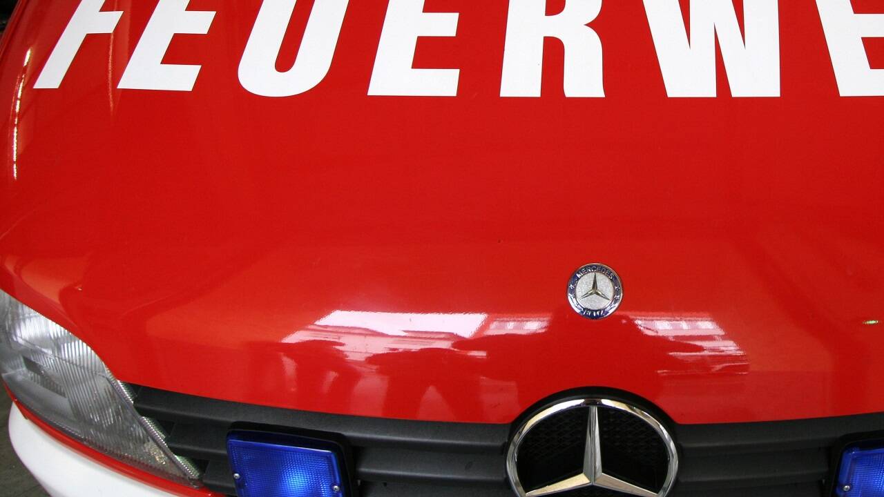 Am Donnerstag kam es in Bergheim zu einem Unfall zwischen einer Zuggarnitur und einem Pkw.  