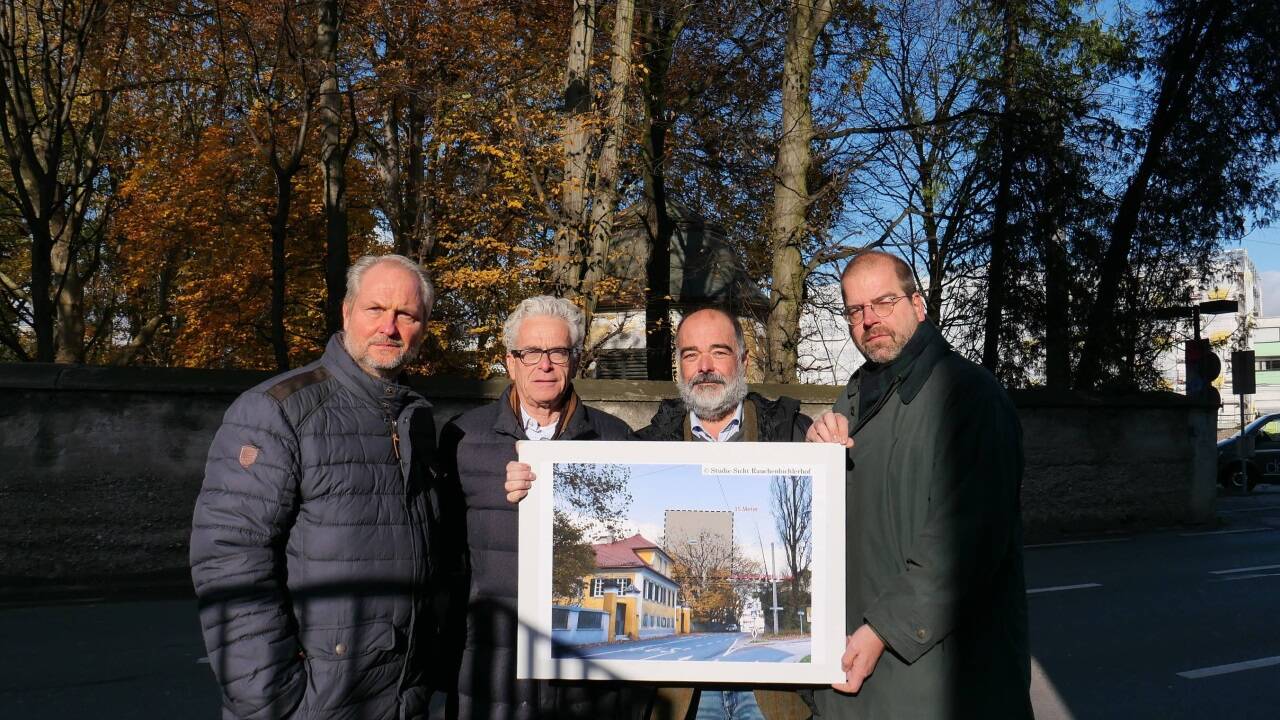 Christian Schuhböck (Alliance For Nature), SALZ-Gemeinderat Christoph Ferch, Georg Spiegelfeld-Schneeburg (Verein Historische Gebäude Österreich), Markus Landerer (Initiative Denkmalschutz).   Christian Schuhböck (Alliance For Nature), SALZ-Gemeinderat Christoph Ferch, Georg Spiegelfeld-Schneeburg (Verein Historische Gebäude Österreich), Markus Landerer (Initiative Denkmalschutz).