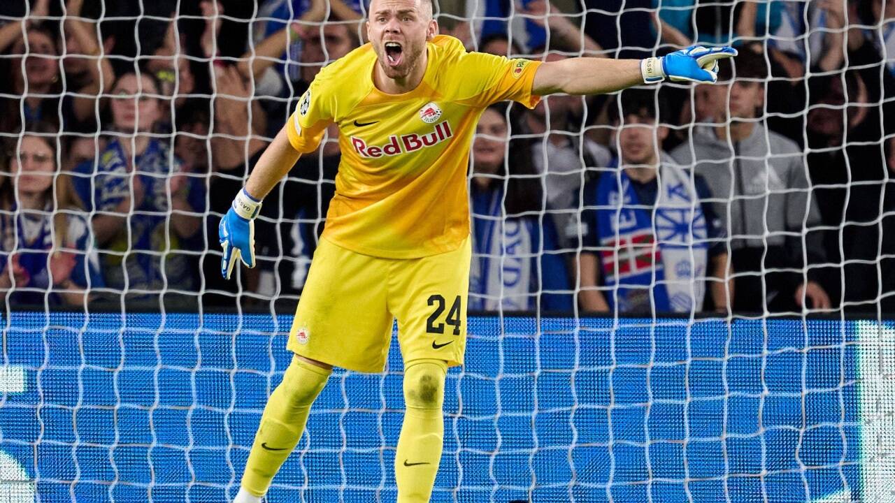 Bullen-Torhüter Alexander Schlager überzeugte. Bullen-Torhüter Alexander Schlager überzeugte.