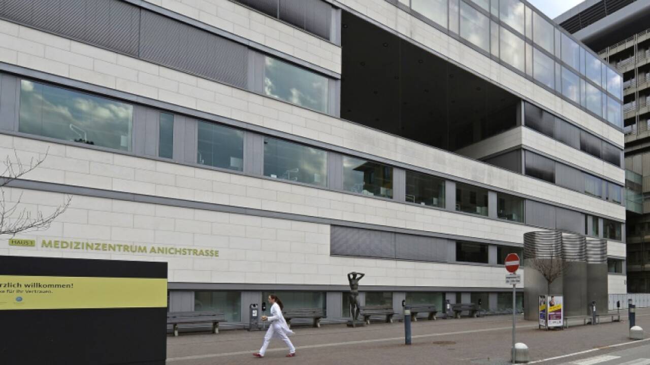 An der Medinizischen Universität Innsbruck wurde zu Covid-19 geforscht 