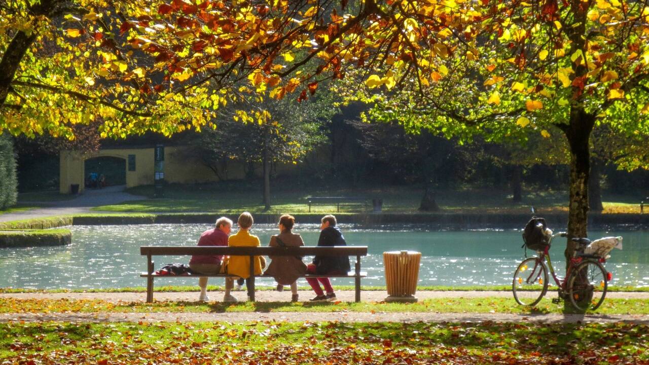 In Österreich gehen die Menschen vergleichsweise früh in Pension. (Symbolbild). 