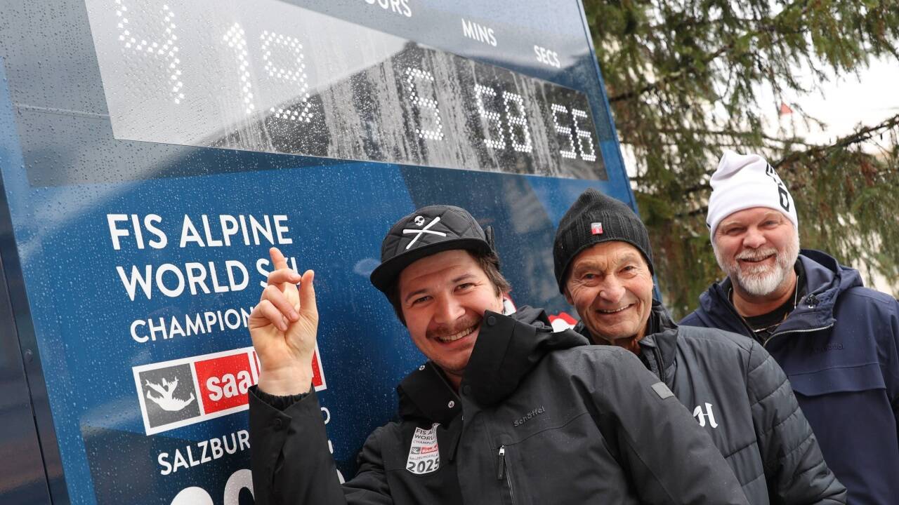 Fritz, Herbert und Fritz Steger zählen die Tage bis zur Ski-WM in Saalbach-Hinterglemm, die im Februar 2025 stattfinden wird. Auch beim Weltcupfinale im März 2024 sind Fritz und Fritz Steger die Streckenchefs.  