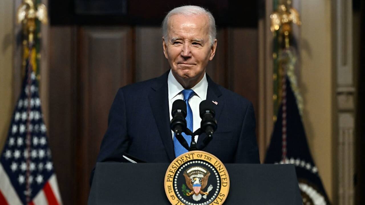 Biden wirft Republikanern "politischen Trick" vor Biden wirft Republikanern 'politischen Trick' vor