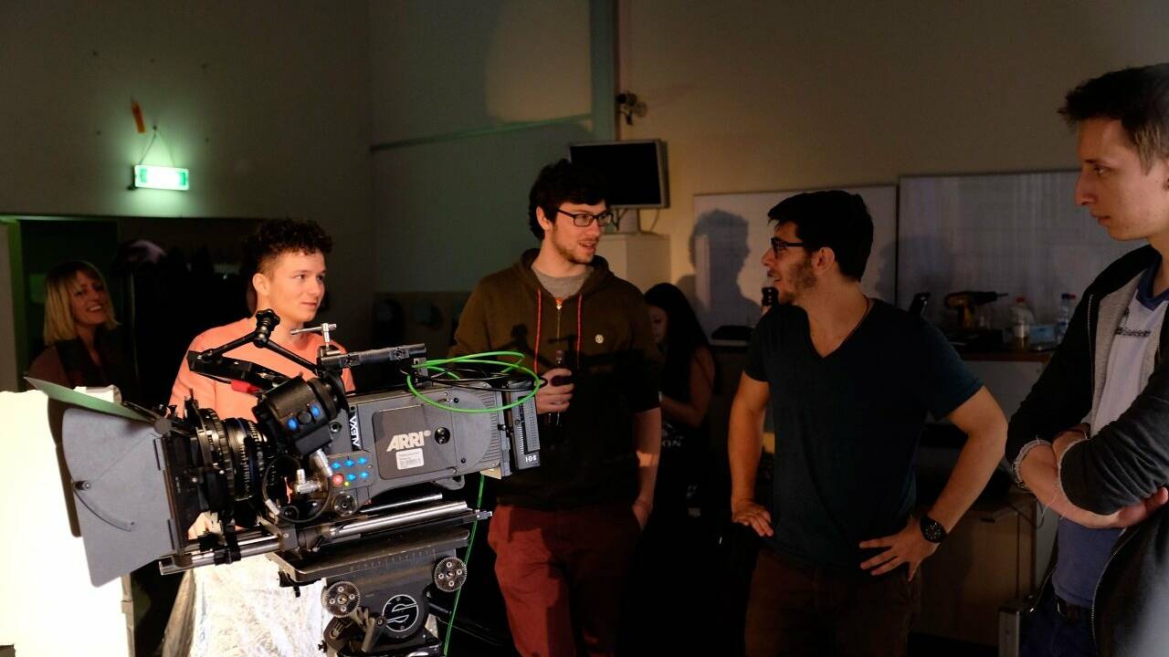 FH-Filmstudenten protestieren mit Spot gegen Budgetkürzung FH-Filmstudenten protestieren mit Spot gegen Budgetkürzung