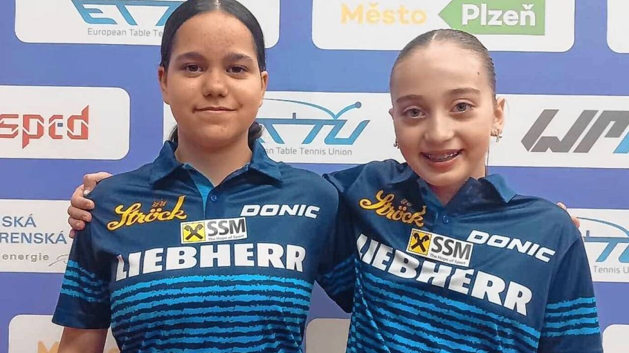 Julia Dür und Sophie Pichler sind die zwei großen Nachwuchshoffnungen beim UTTC Salzburg.  