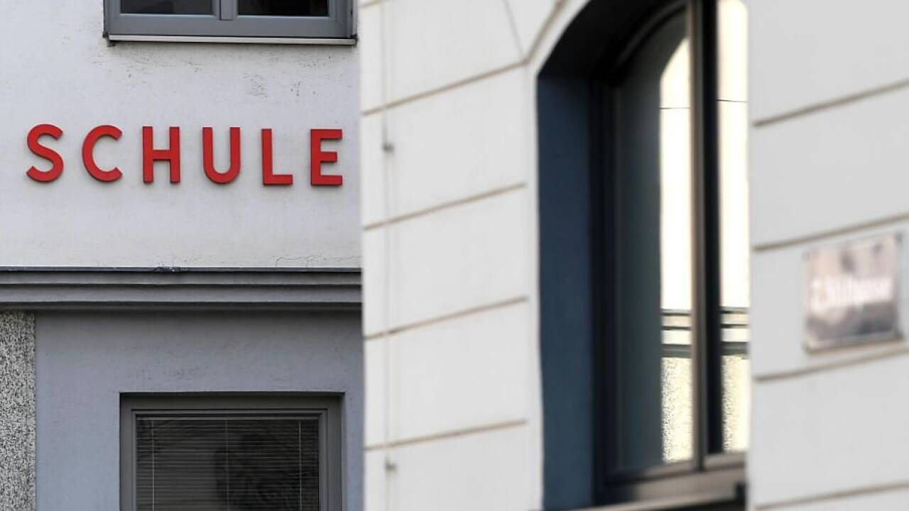 Lehrer wollen Maßnahmen gegen dicke Luft an den Schulen. 