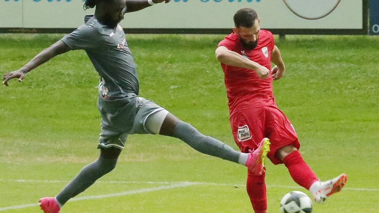 David Ogunlade (links) hat einen neuen Verein. 