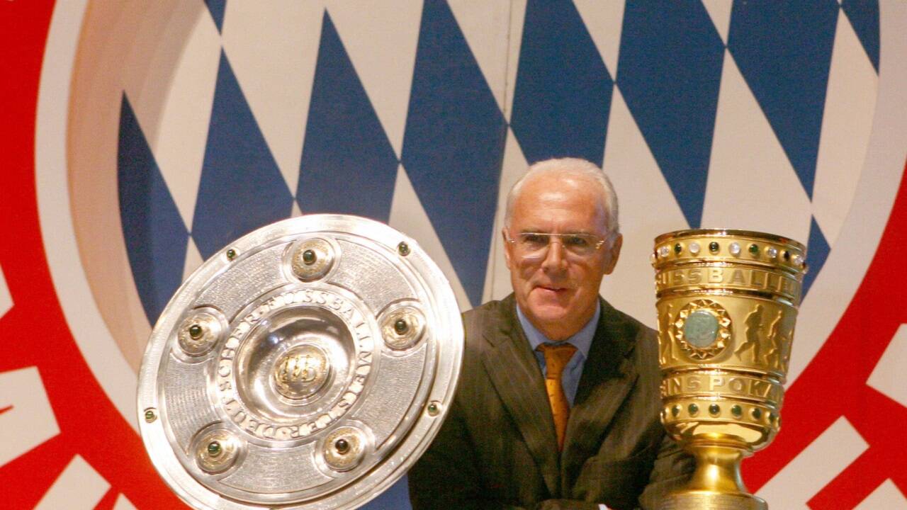 Als Präsident des FC Bayern.  