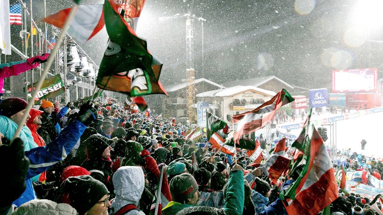 Fans jubeln in Flachau 