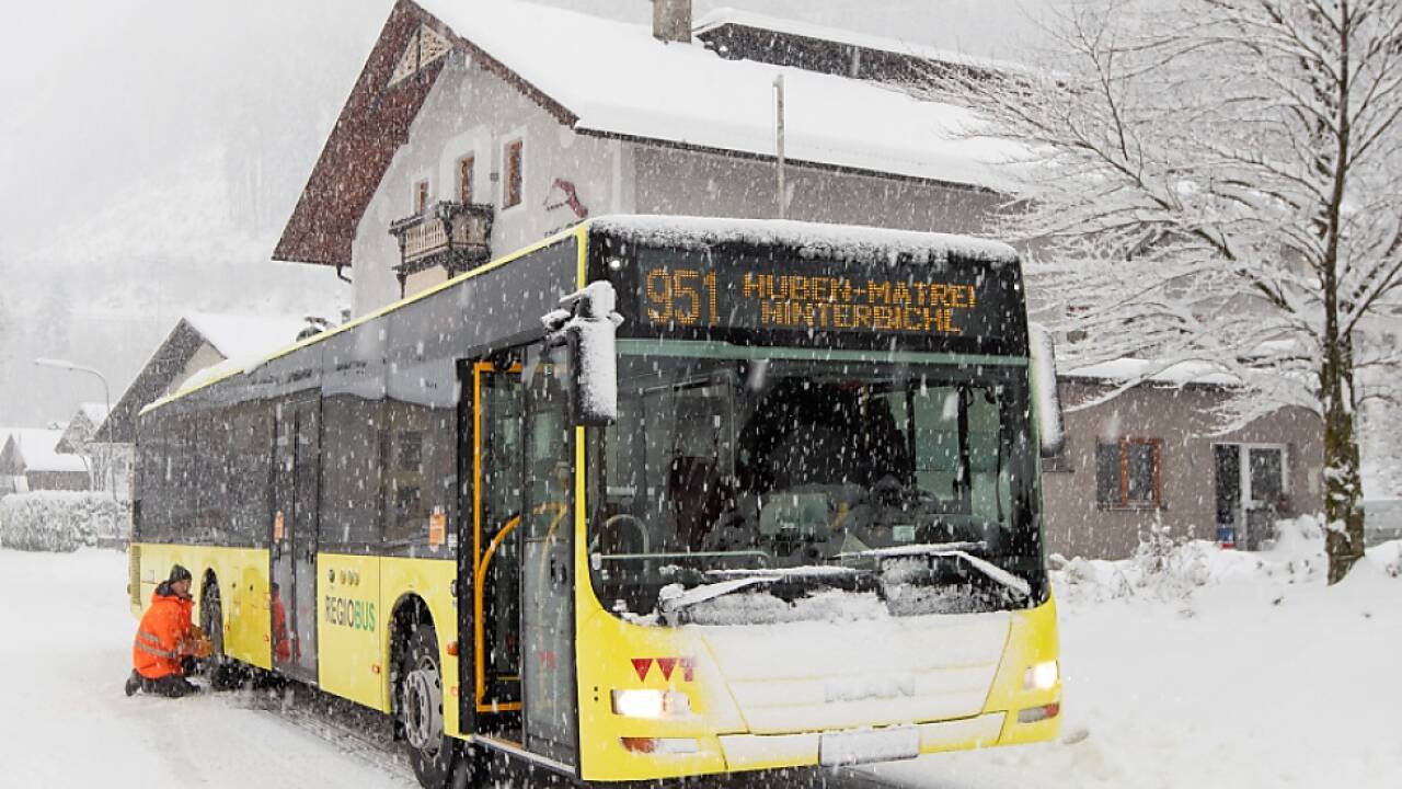 Gewerkschaft: Busfahrern fehlt es oft an beheizten Aufenthaltsräumen 