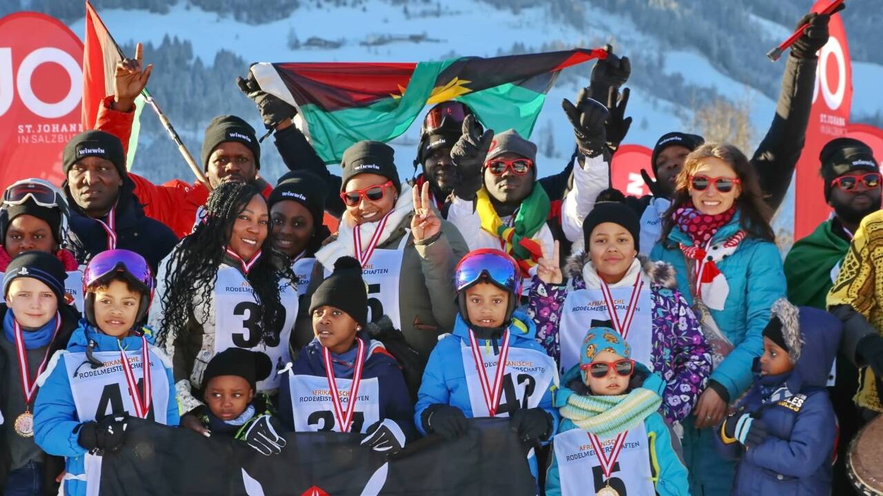 Die 11. Afrikanische Rodelmeisterschaft fand am Samstag bei strahlendem Sonnenschein in St. Johann statt.  