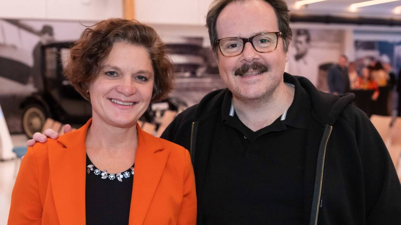 Heide Maria Hager (mit ihrem Schauspielerkollegen Thomas Mraz) drehte erstmals in ihrem Heimatort Mattsee. 