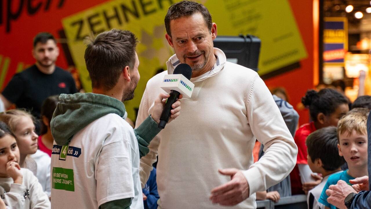 Fußballlegende Otto Konrad machte mit.  Fußballlegende Otto Konrad machte mit.