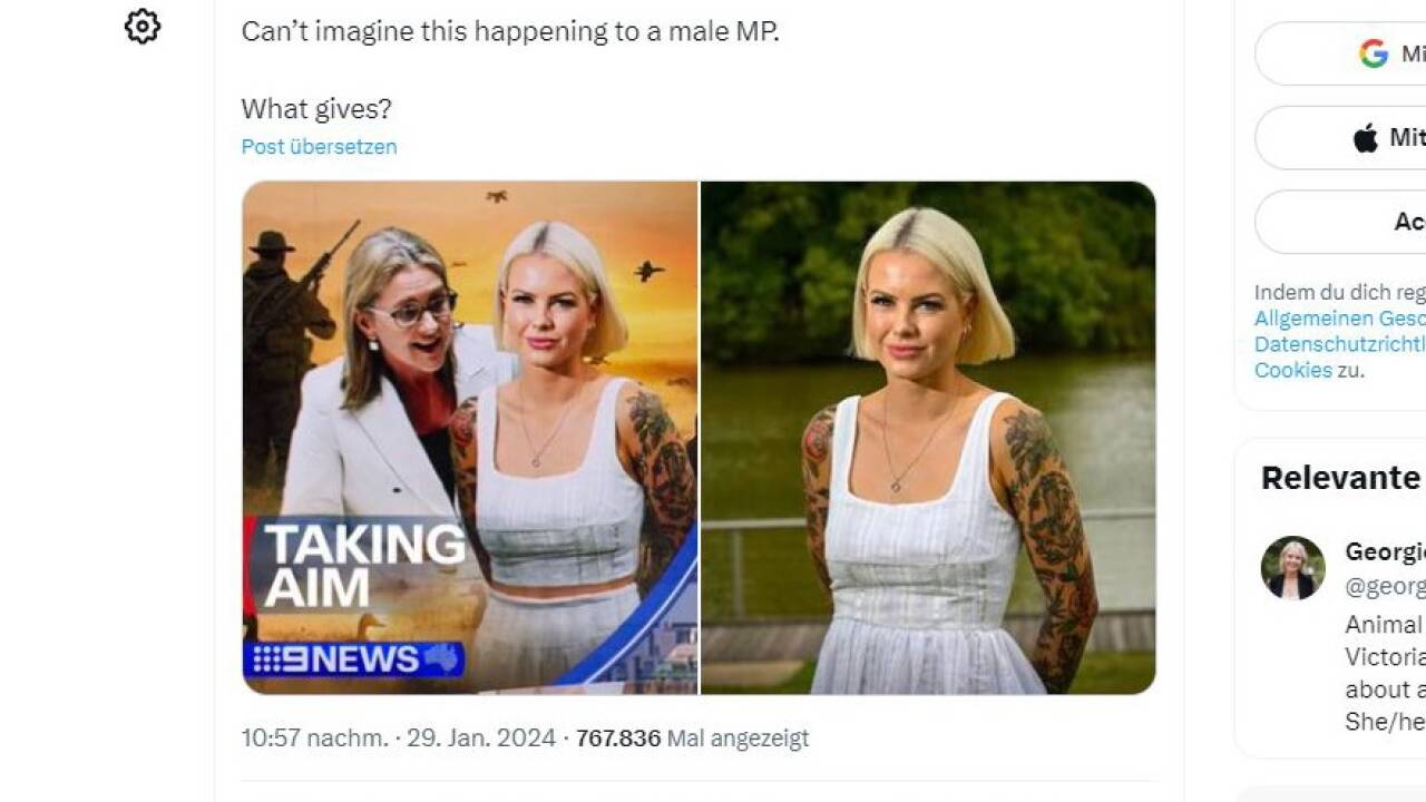 Georgie Purcell stellte auf ihrem X-Account die zwei Bilder nebeneinander und schrieb dazu: „Kann mir nicht vorstellen, dass das einem männlichen Abgeordneten passiert.“ Georgie Purcell stellte auf ihrem X-Account die zwei Bilder nebeneinander und schrieb dazu: „Kann mir nicht vorstellen, dass das einem männlichen Abgeordneten passiert.“