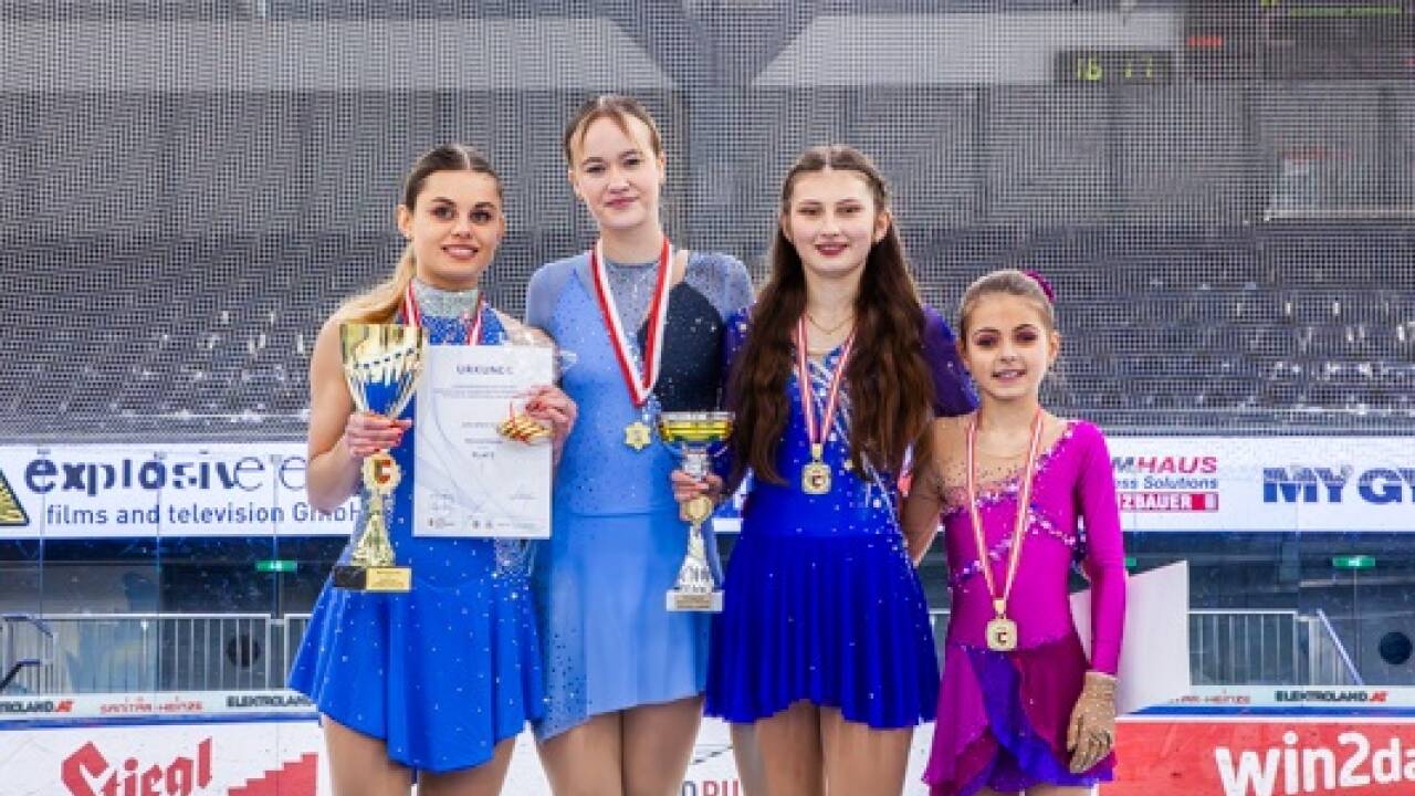 Vier Siegerinnen: Julia Gaiser, Florina Viehauser, Paola Jurisic, Clara Fötschl (v.l.n.r.). 