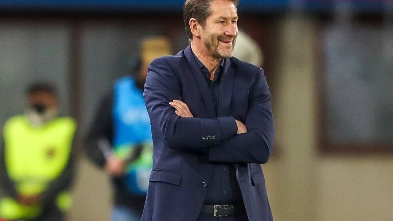 Franco Foda könnte bald wieder ins Fußballgeschäft zurückkehren.  