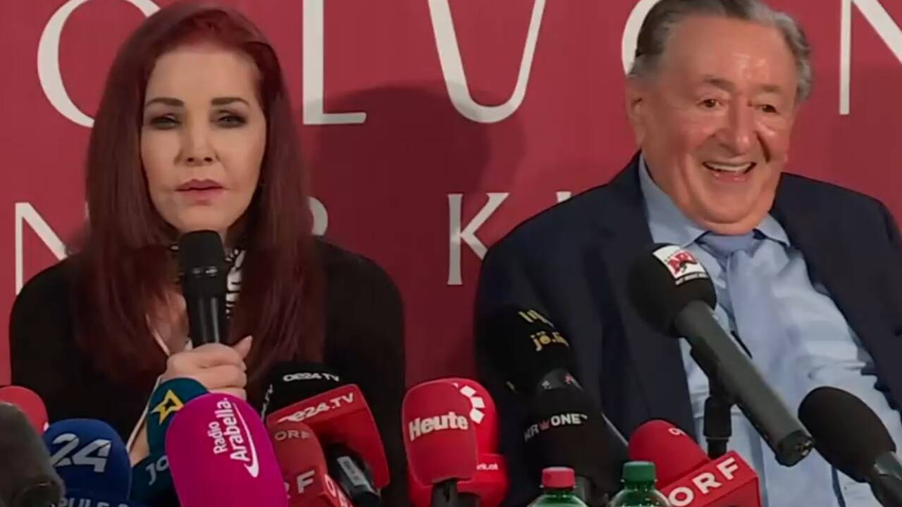 Priscilla Presley und Richard Lugner bei der Pressekonferenz am Mittwoch. 