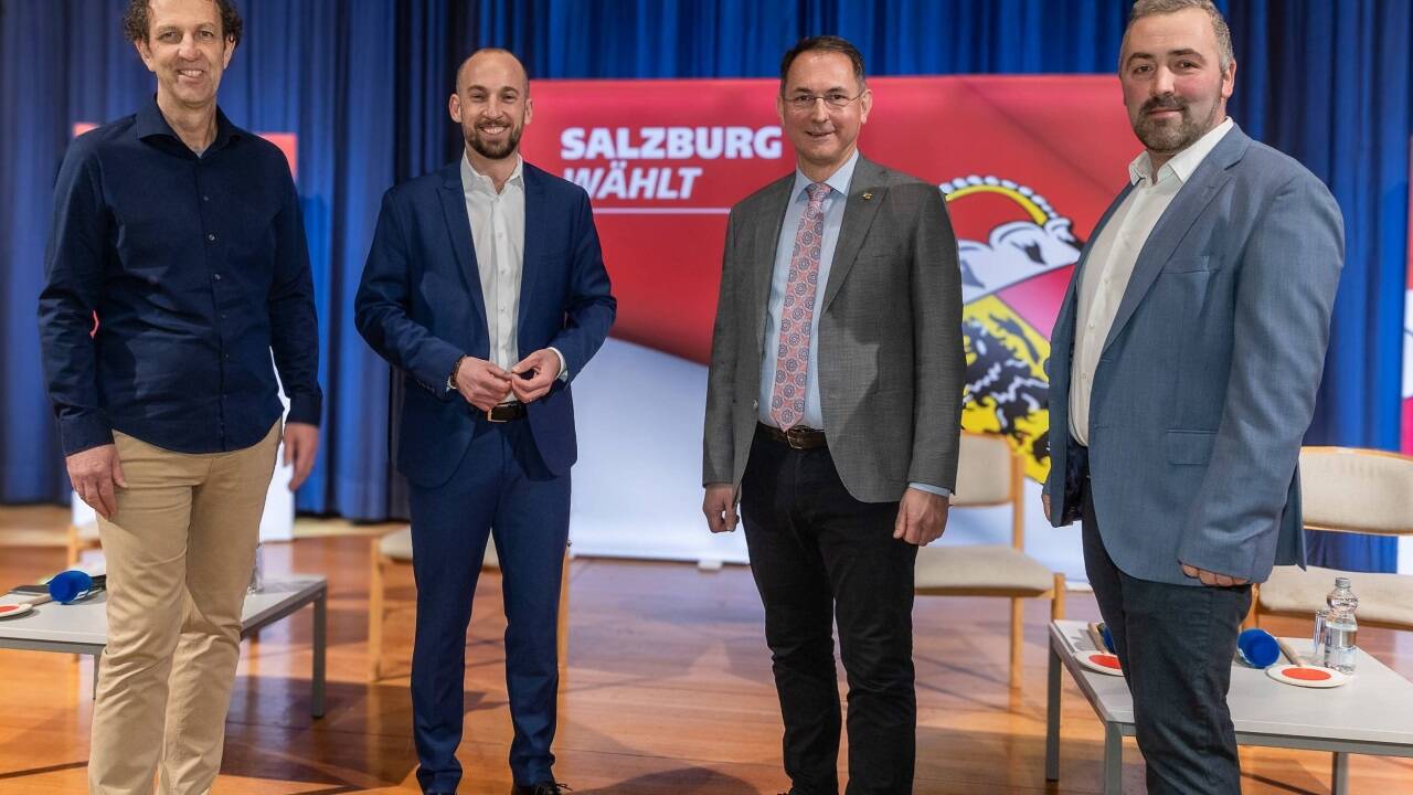 Ein Quartett bewirbt sich um das Bürgermeisteramt in Neumarkt (von links): Christoph Harringer (Grüne), Vizebgm. David Egger-Kranzinger (SPÖ), Bgm. Adi Rieger (ÖVP) und David Pölzleitner (FPÖ). 