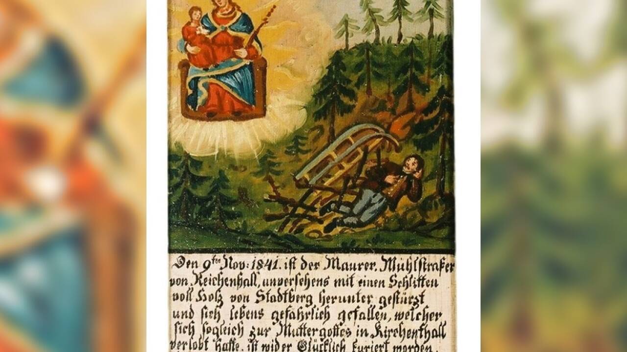 Der Maurer Mühlstraßer aus Reichenhall dankt auf einer Votivtafel in Kirchental der Muttergottes, dass er nach einem Unfall mit dem Ziehschlitten 1841 geheilt wurde. Der Maurer Mühlstraßer aus Reichenhall dankt auf einer Votivtafel in Kirchental der Muttergottes, dass er nach einem Unfall mit dem Ziehschlitten 1841 geheilt wurde.