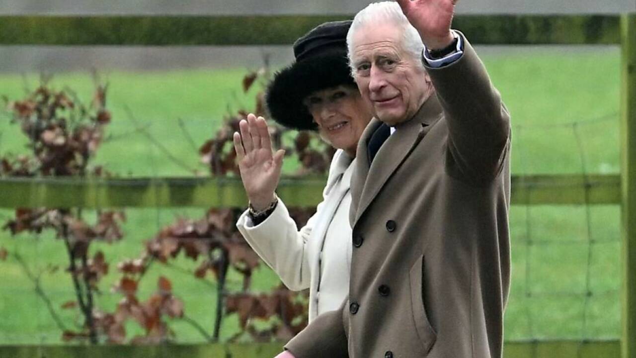 Jeder Schritt des Monarchen wird verfolgt 