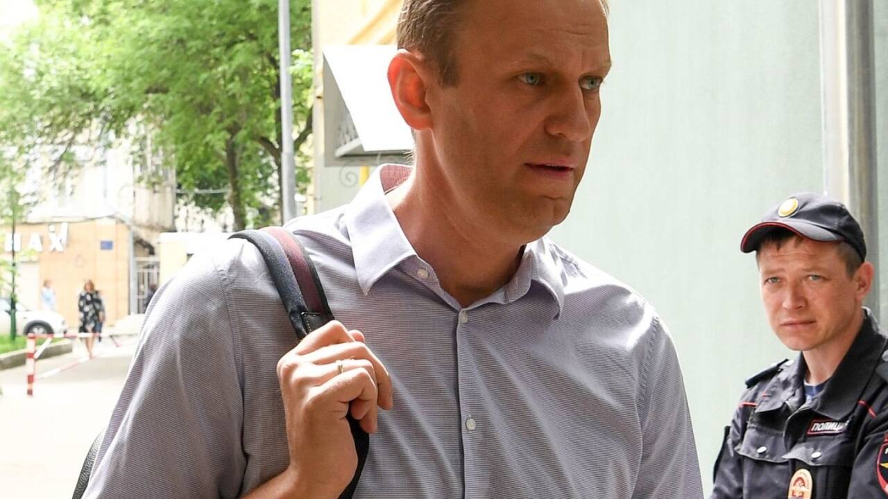 Die Menschen sollen gleichzeitig zur Wahl im März gehen - und so eine lange Schlange bilden, so sein Vorschlag.  