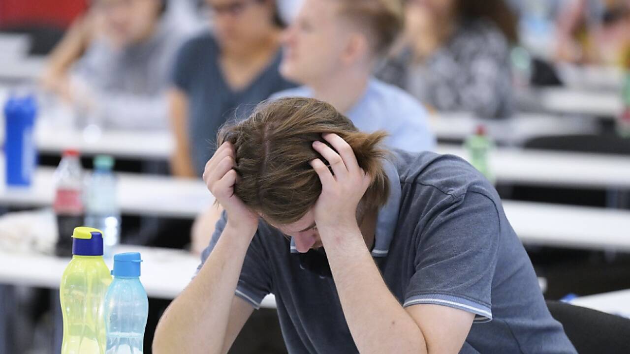 Kopfzerbrechen beim Aufnahmetest für das Medizinstudium 