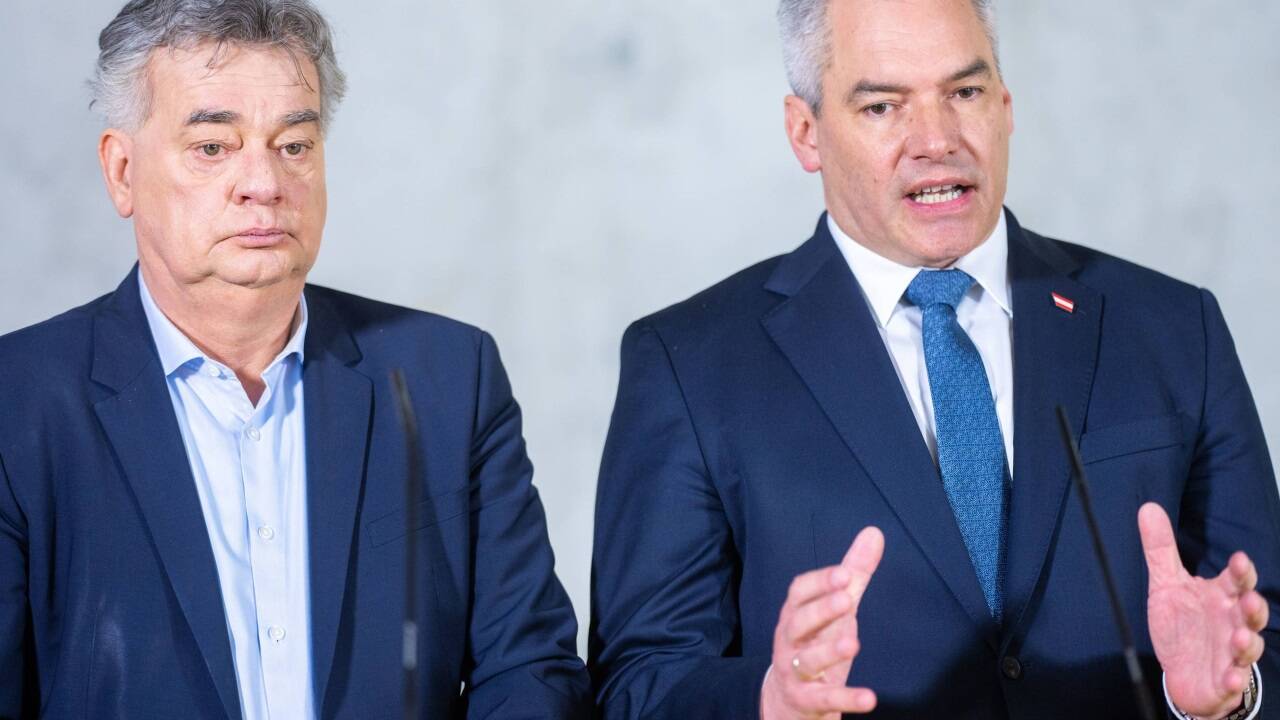 Vizekanzler Kogler und Kanzler Nehammer. 