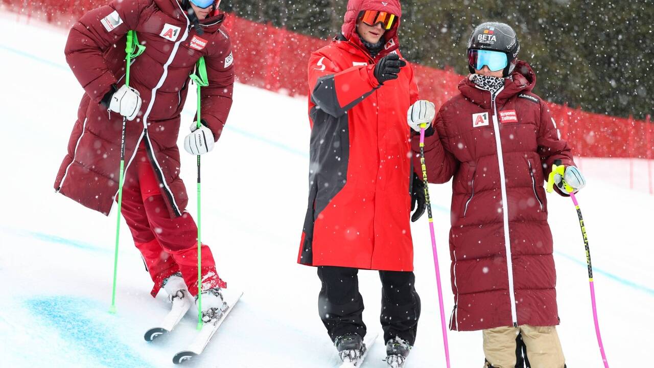 Hoffen nun auf Rennen im Super G: Cornelia Hütter (l.) und Stephanie Venier (r.). 