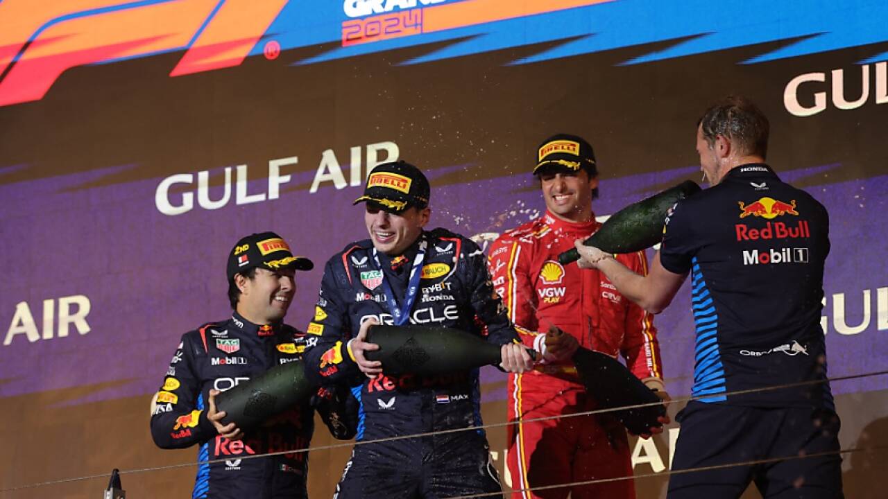 Red-Bull-Jubel am Podium 