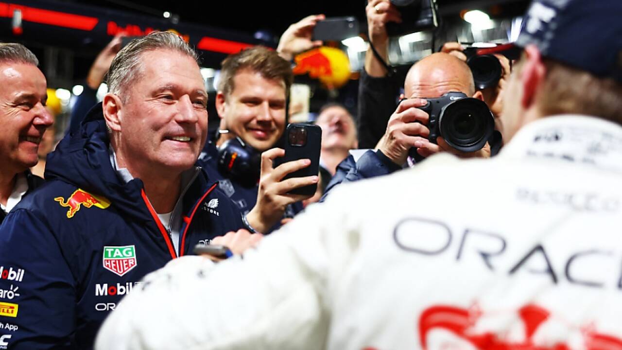 Jos Verstappen ist immer mit dabei 