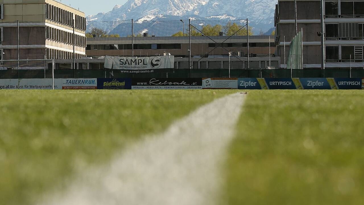 Welche Infrastrukturprojekte wie das Sportzentrum Mitte folgen in Salzburg? 