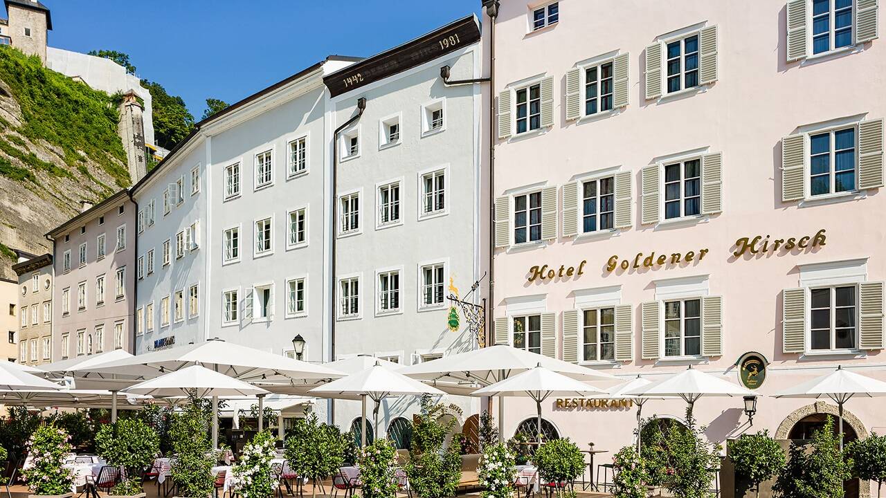Genussvoll Frühstücken im Goldenen Hirsch. 