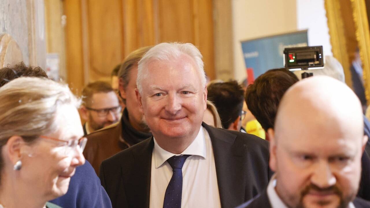 Keine Chance auf die Stichwahl hatte ÖVP-Kandidat Florian Kreibich mit knapp unter 20 Prozent.  