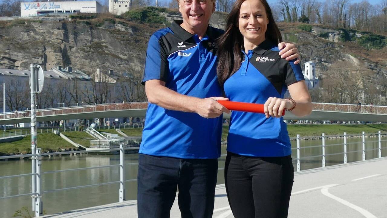 Staffelübergabe an der SLV-Spitze: Michaela Egger übernimmt die Präsidentschaft von Ferdinand Gugenberger. Staffelübergabe an der SLV-Spitze: Michaela Egger übernimmt die Präsidentschaft von Ferdinand Gugenberger.